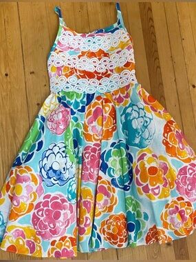 Rare Editions White Lace-Trimmed Floral Sundress with Multicolor Blooms